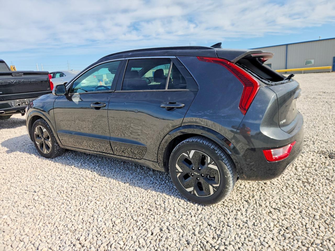 2023 KIA NIRO Wind
