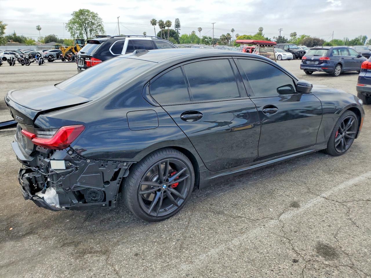2024 BMW 330I