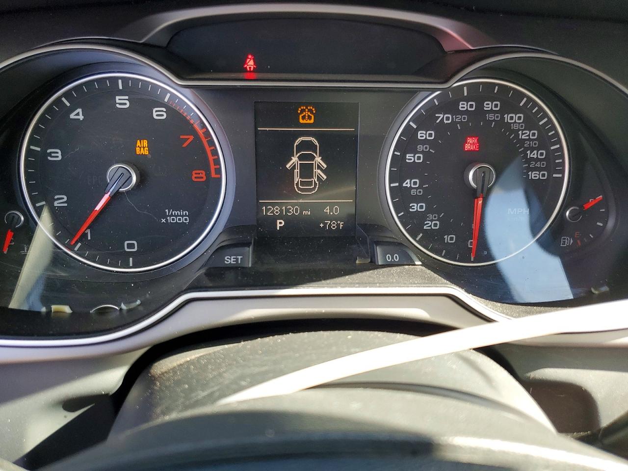 2014 AUDI A4 quattro Premium