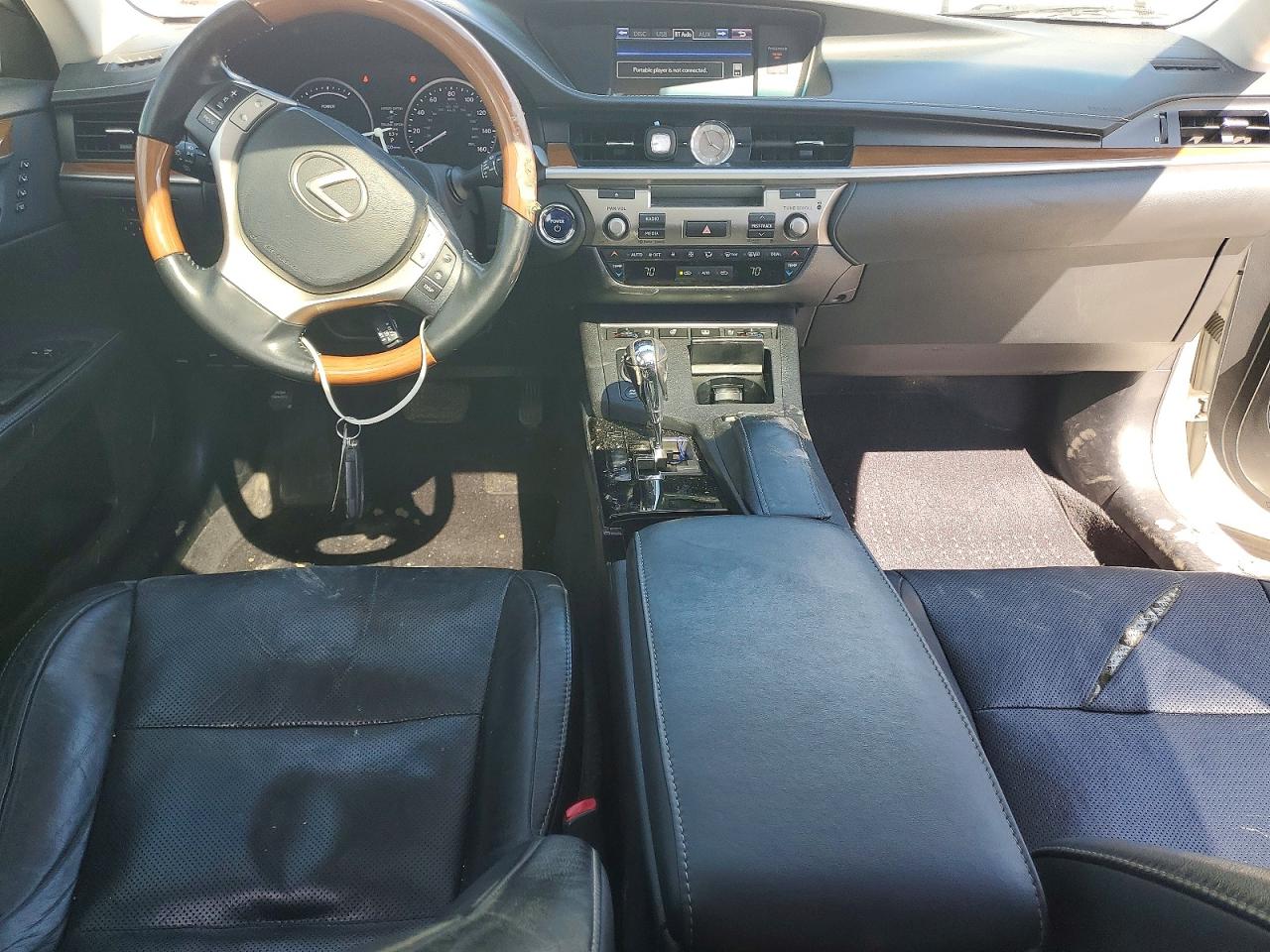 2013 LEXUS ES 300h