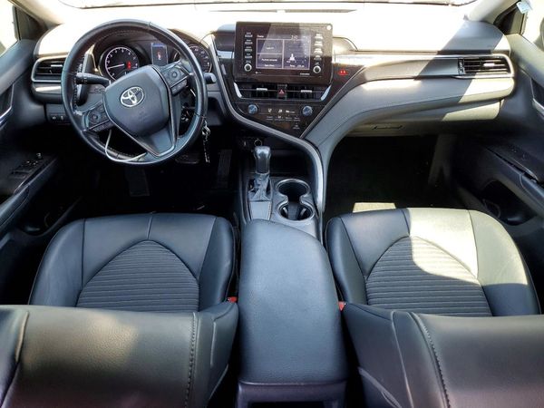 2021 TOYOTA CAMRY