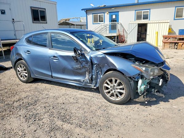2015 MAZDA 3 Touring/GS