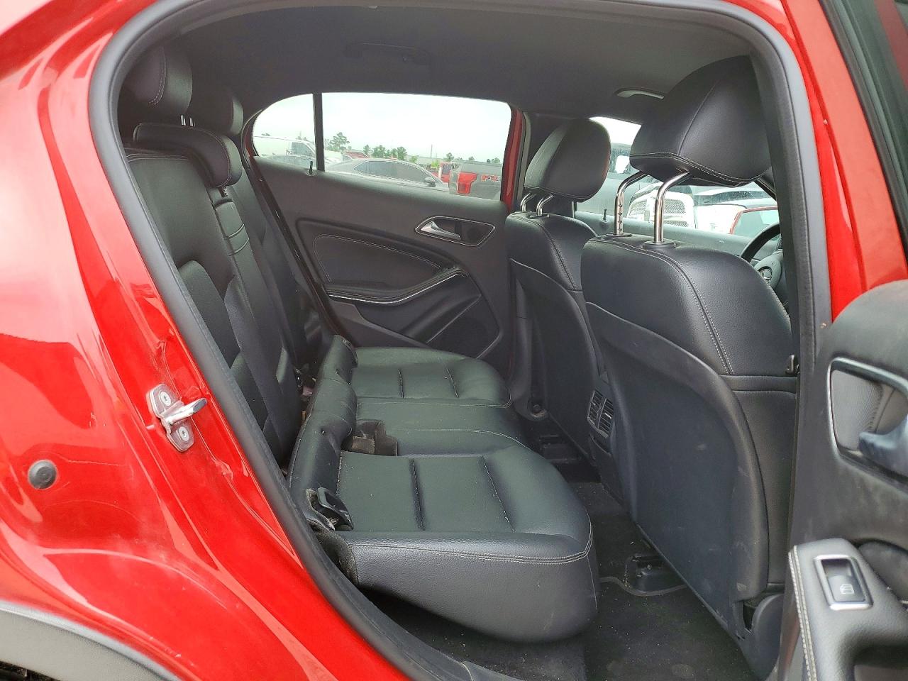 2020 MERCEDES-BENZ GLA GLA250