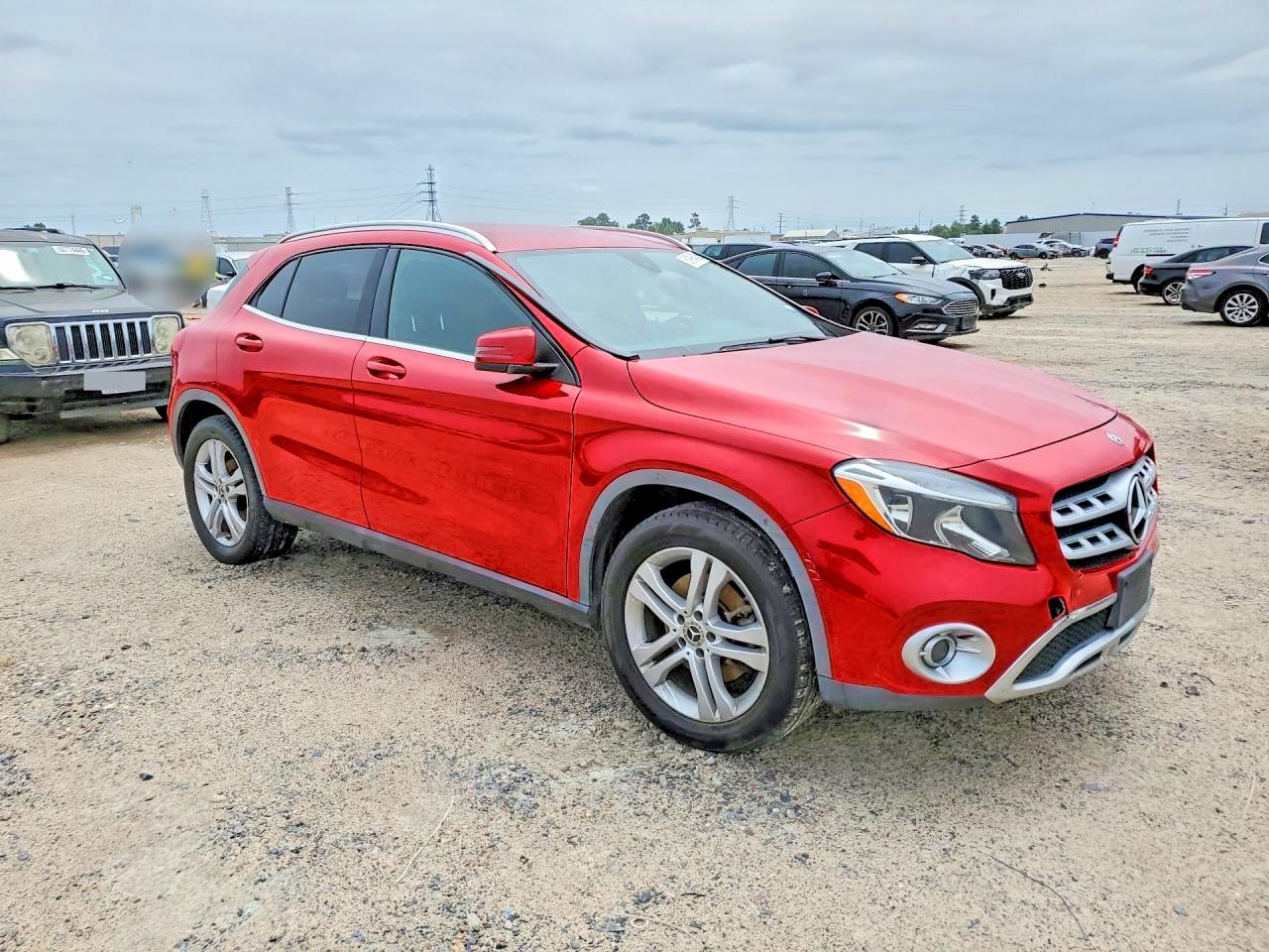 2020 MERCEDES-BENZ GLA GLA250