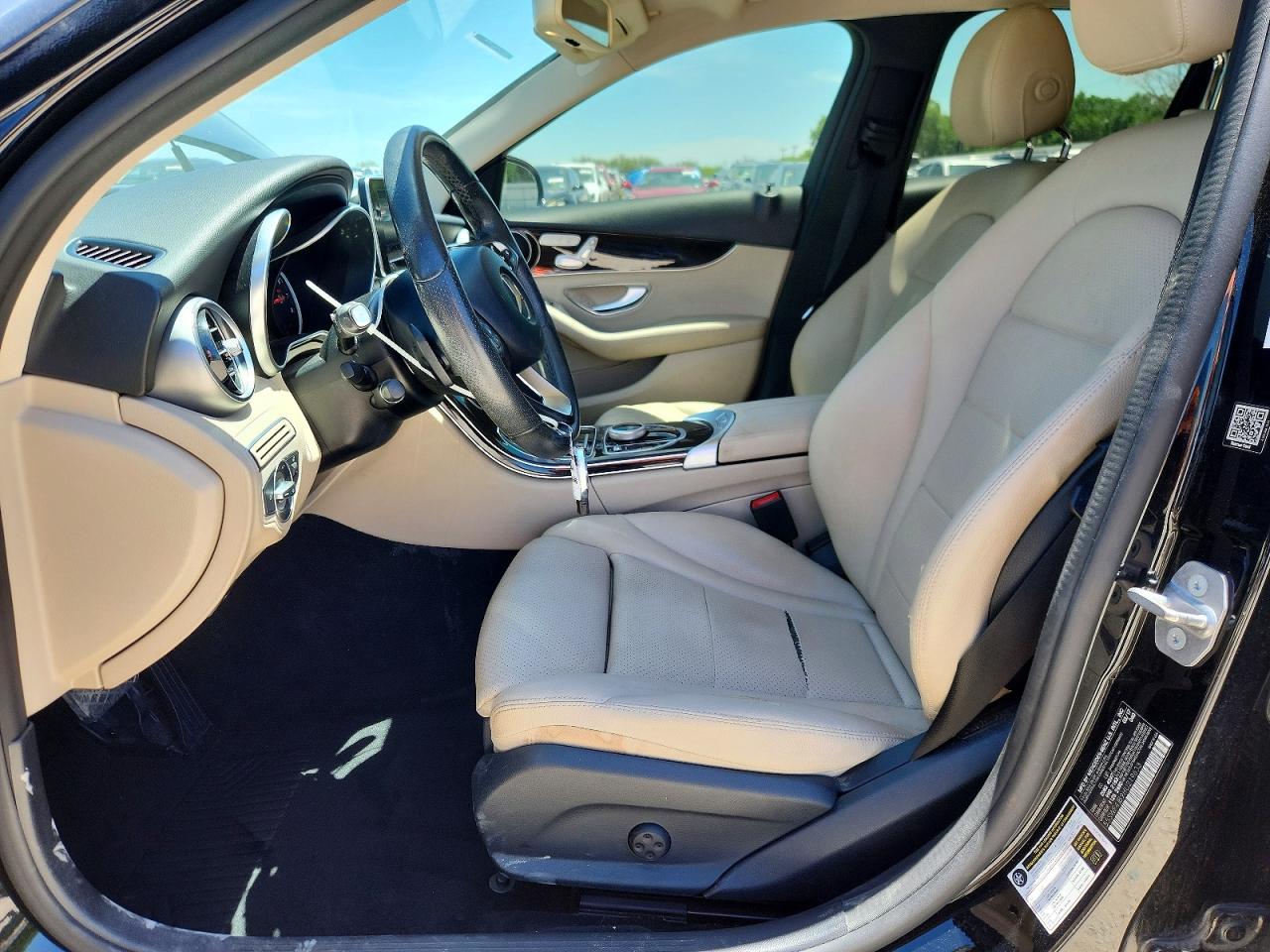 2017 MERCEDES-BENZ C C300