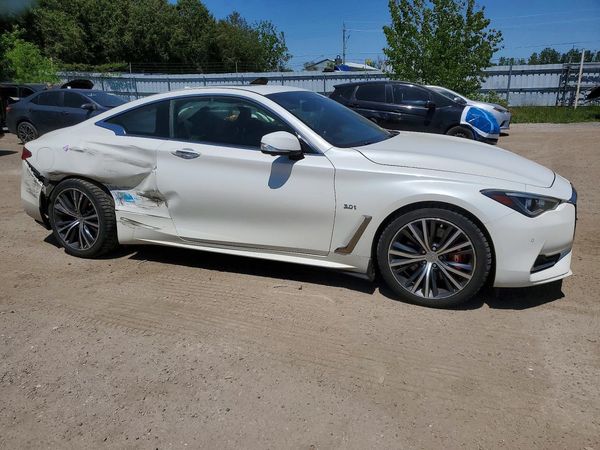 2017 INFINITI Q60