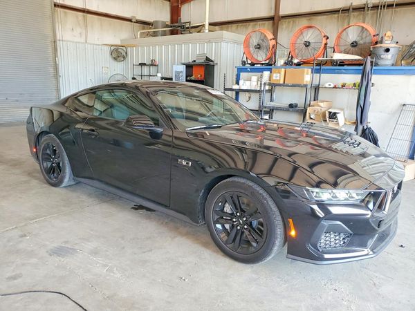 2026 FORD MUSTANG
