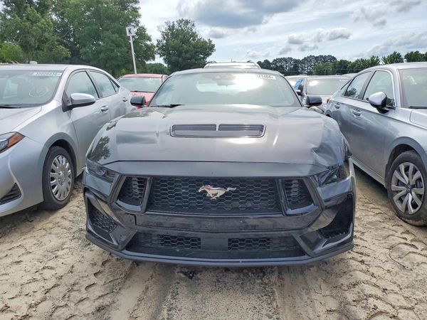2026 FORD MUSTANG
