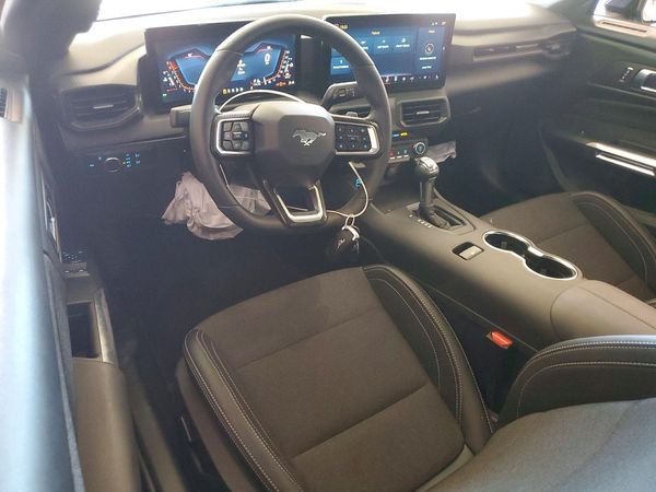 2026 FORD MUSTANG