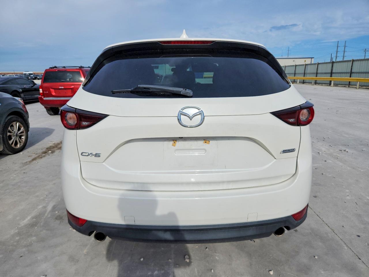 2017 MAZDA CX-5 Touring