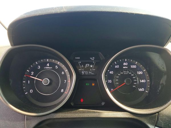 2016 HYUNDAI ELANTRA