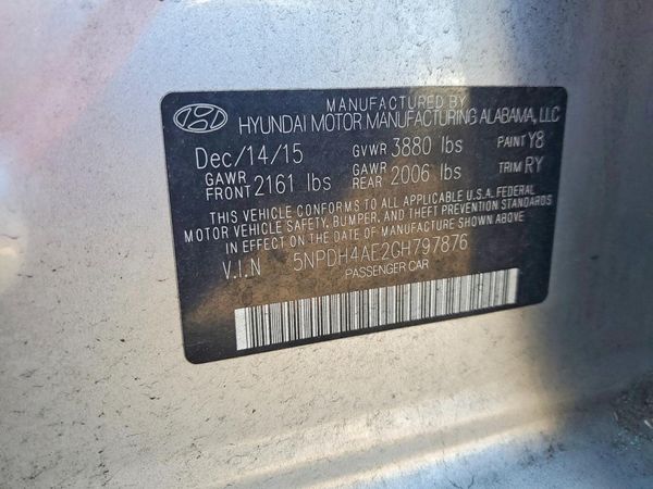 2016 HYUNDAI ELANTRA