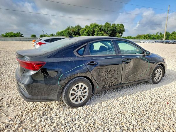 2021 KIA FORTE FE, LXS