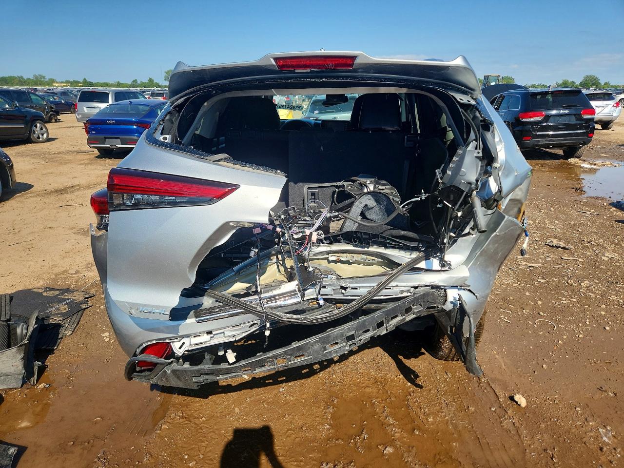 2020 TOYOTA HIGHLANDER XLE Nav