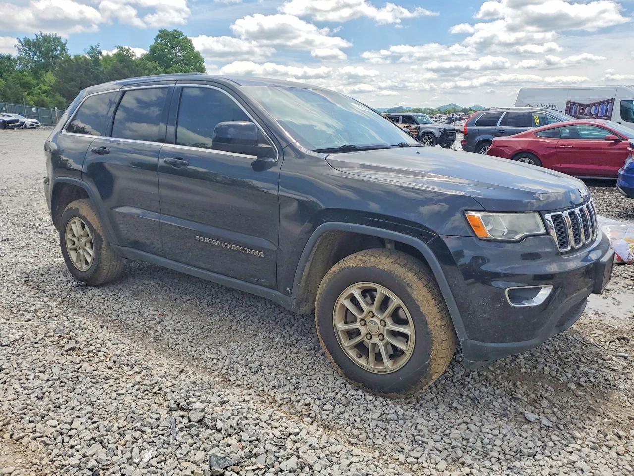 2018 JEEP GRAND CHEROKEE LAREDO 4X4
