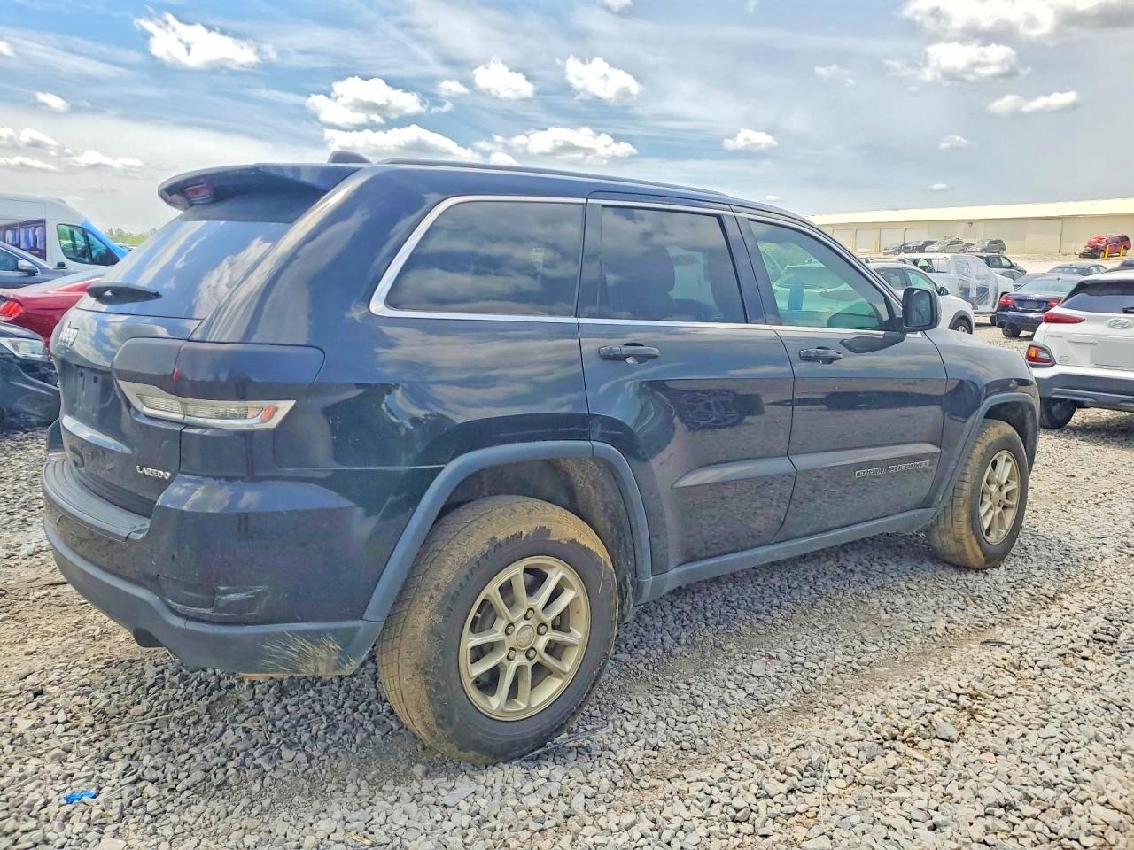 2018 JEEP GRAND CHEROKEE LAREDO 4X4