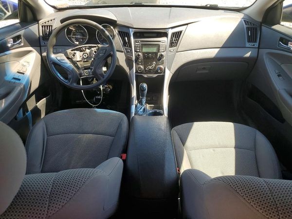 2012 HYUNDAI SONATA