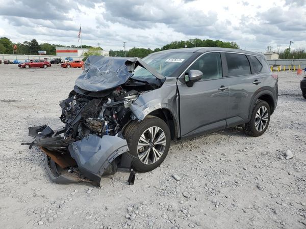 2023 NISSAN ROGUE SV — Front 3/4