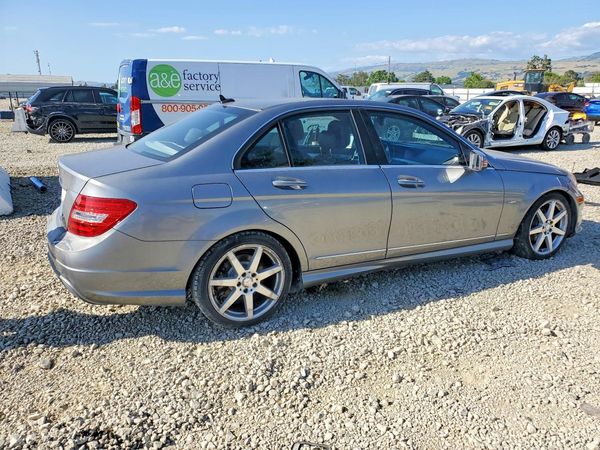 2012 MERCEDES-BENZ C C250