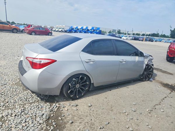 2015 TOYOTA COROLLA