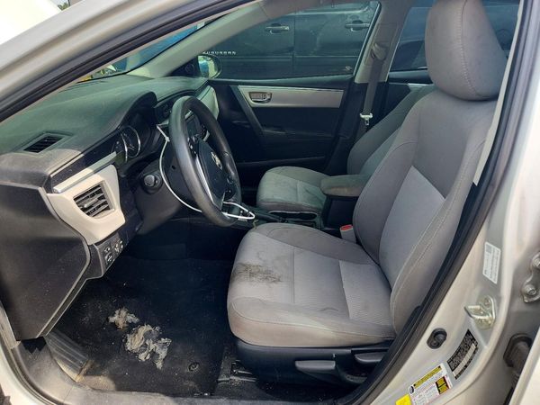 2015 TOYOTA COROLLA