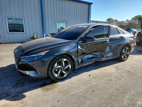 2021 HYUNDAI ELANTRA