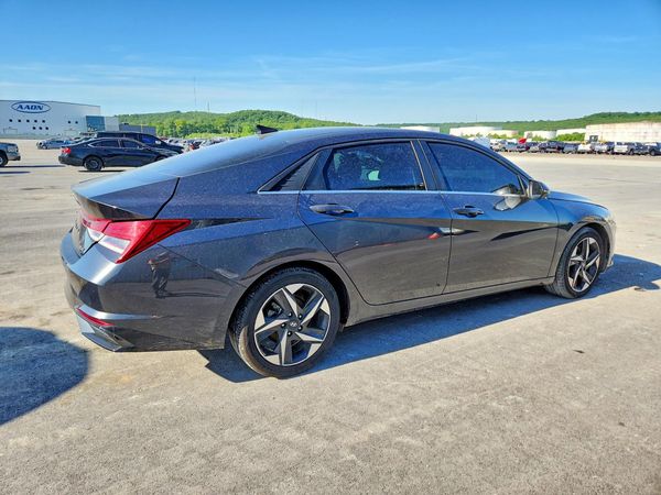 2021 HYUNDAI ELANTRA