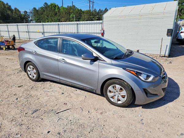 2016 HYUNDAI ELANTRA