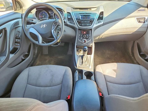 2016 HYUNDAI ELANTRA