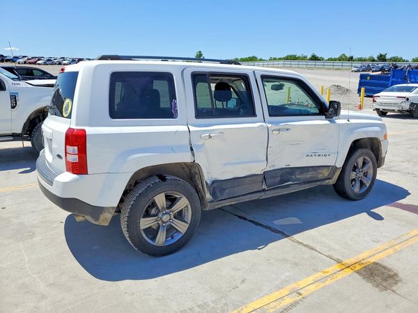 2016 JEEP PATRIOT SPORT FWD