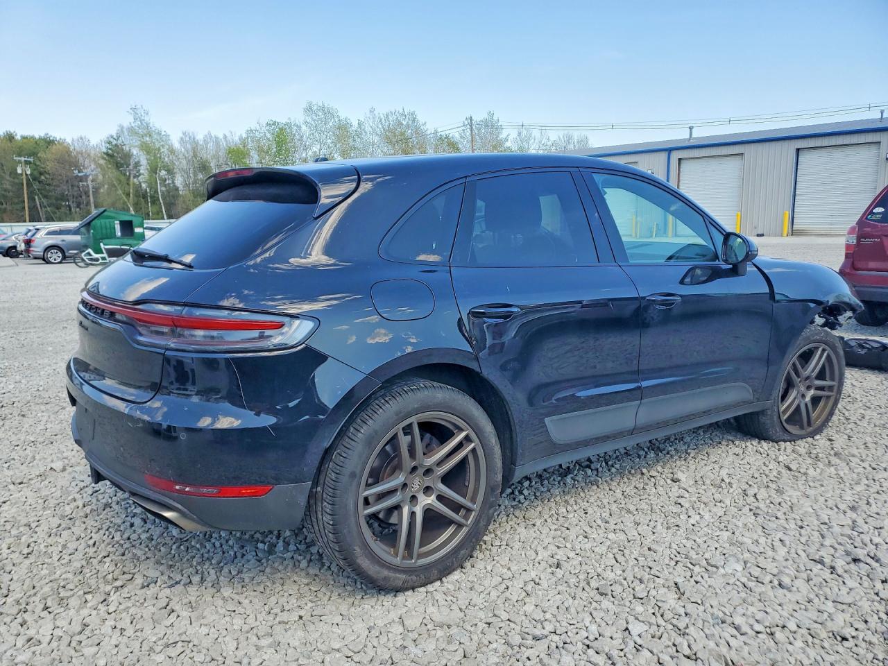 2020 PORSCHE MACAN