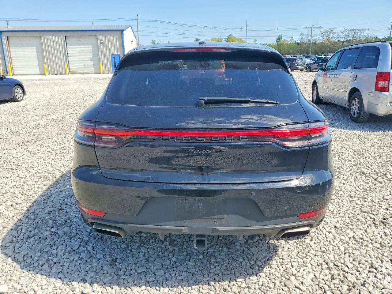 2020 PORSCHE MACAN