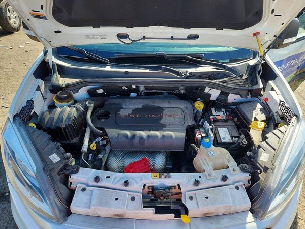 2022 RAM PROMASTER CITY Tradesman — Engine bay
