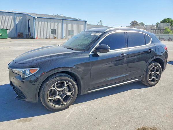 2018 ALFA ROMEO STELVIO