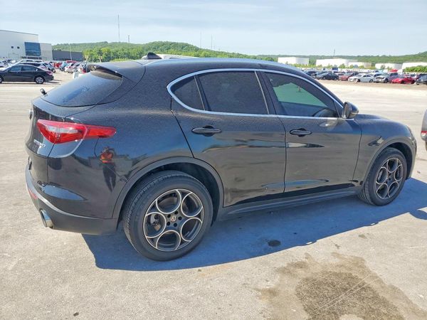 2018 ALFA ROMEO STELVIO AWD