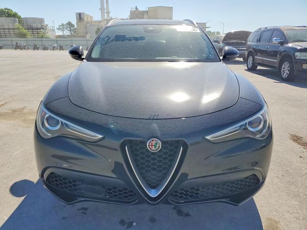 2018 ALFA ROMEO STELVIO AWD