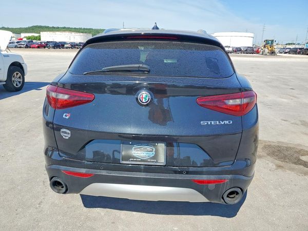 2018 ALFA ROMEO STELVIO AWD