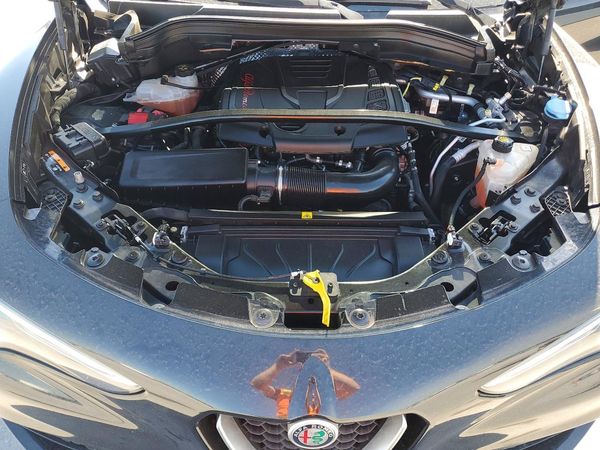 2018 ALFA ROMEO STELVIO AWD