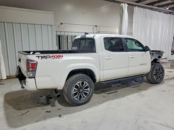 2021 TOYOTA TACOMA SR5