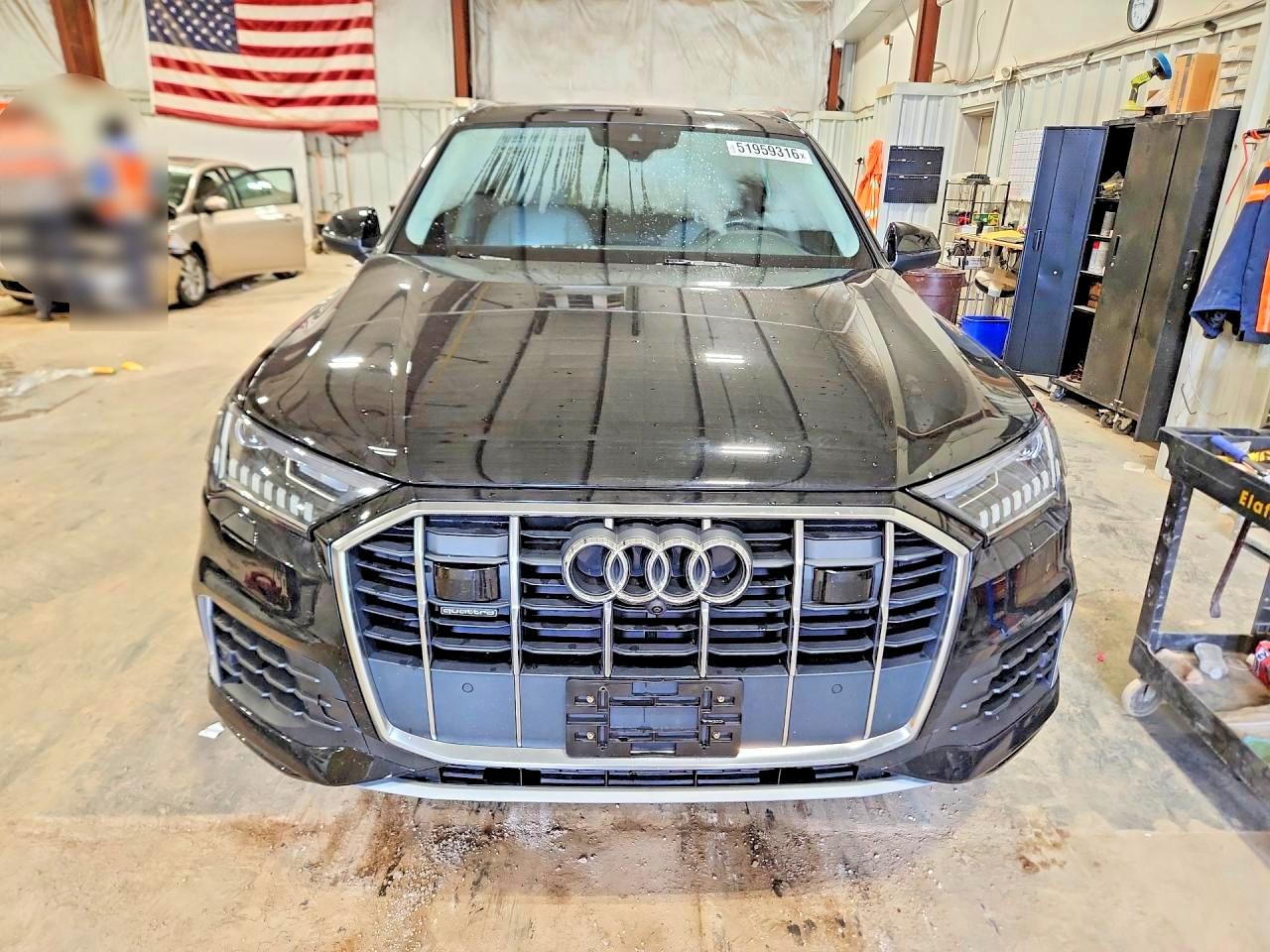 2022 AUDI Q7