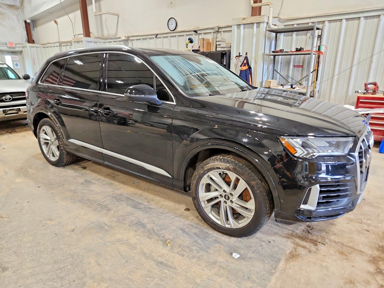 2022 AUDI Q7