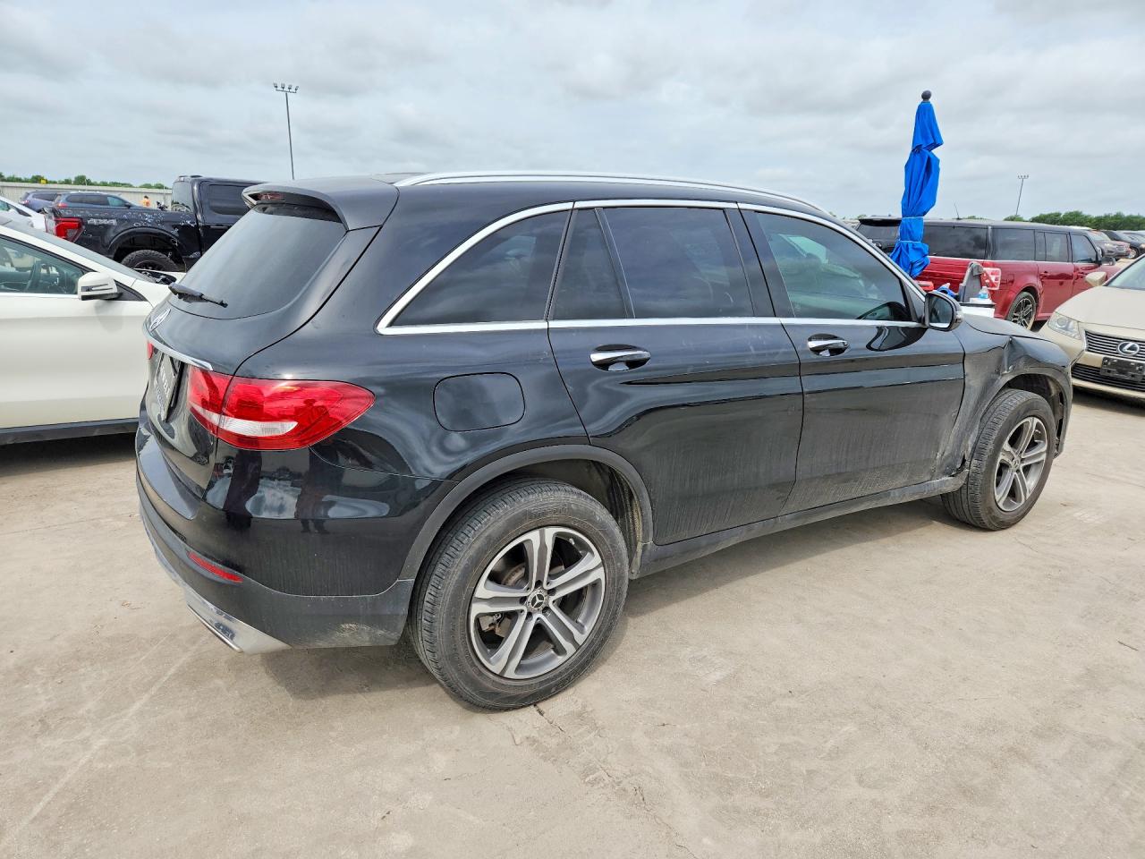 2019 MERCEDES-BENZ GLC GLC300