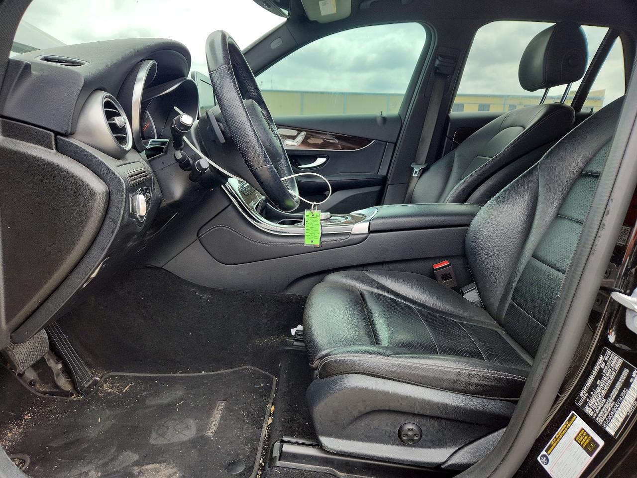 2019 MERCEDES-BENZ GLC GLC300