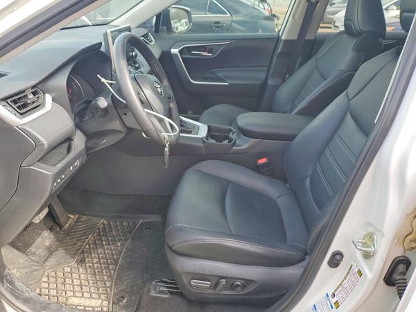 2021 TOYOTA RAV4 XLE HV