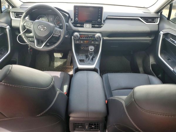 2021 TOYOTA RAV4 XLE HV