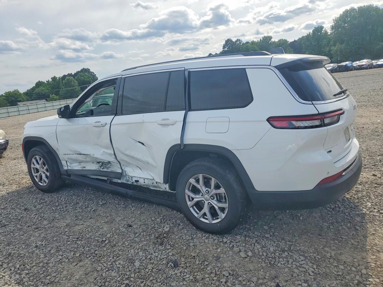 2022 JEEP GRAND CHEROKEE L LIMITED 4X2