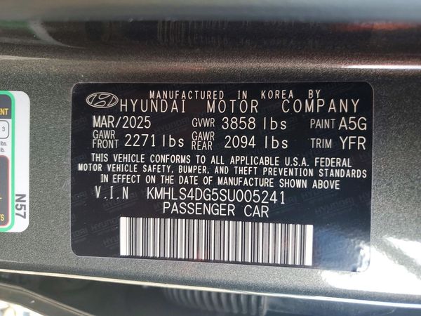 2025 HYUNDAI ELANTRA