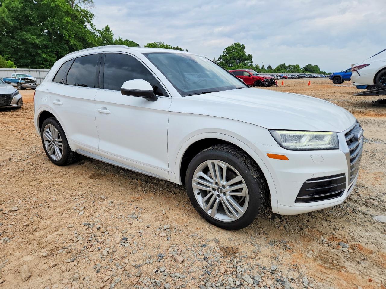 2018 AUDI Q5