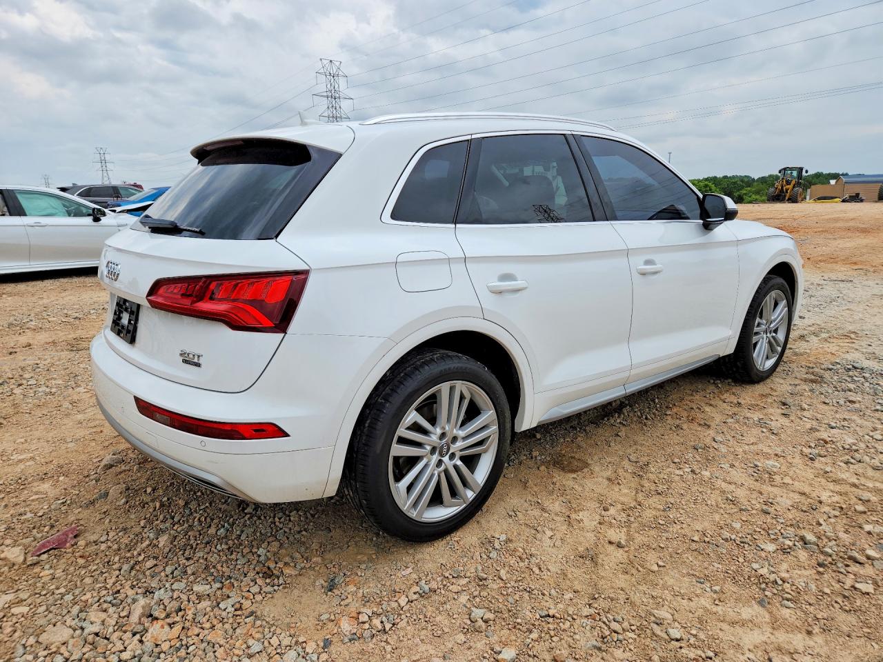 2018 AUDI Q5