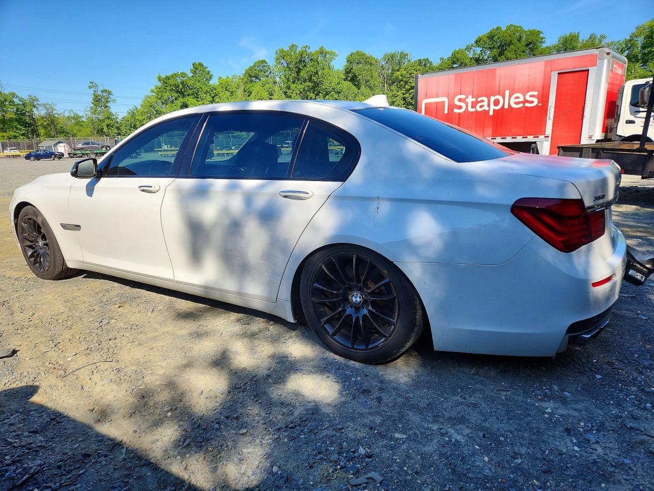 2015 BMW 750